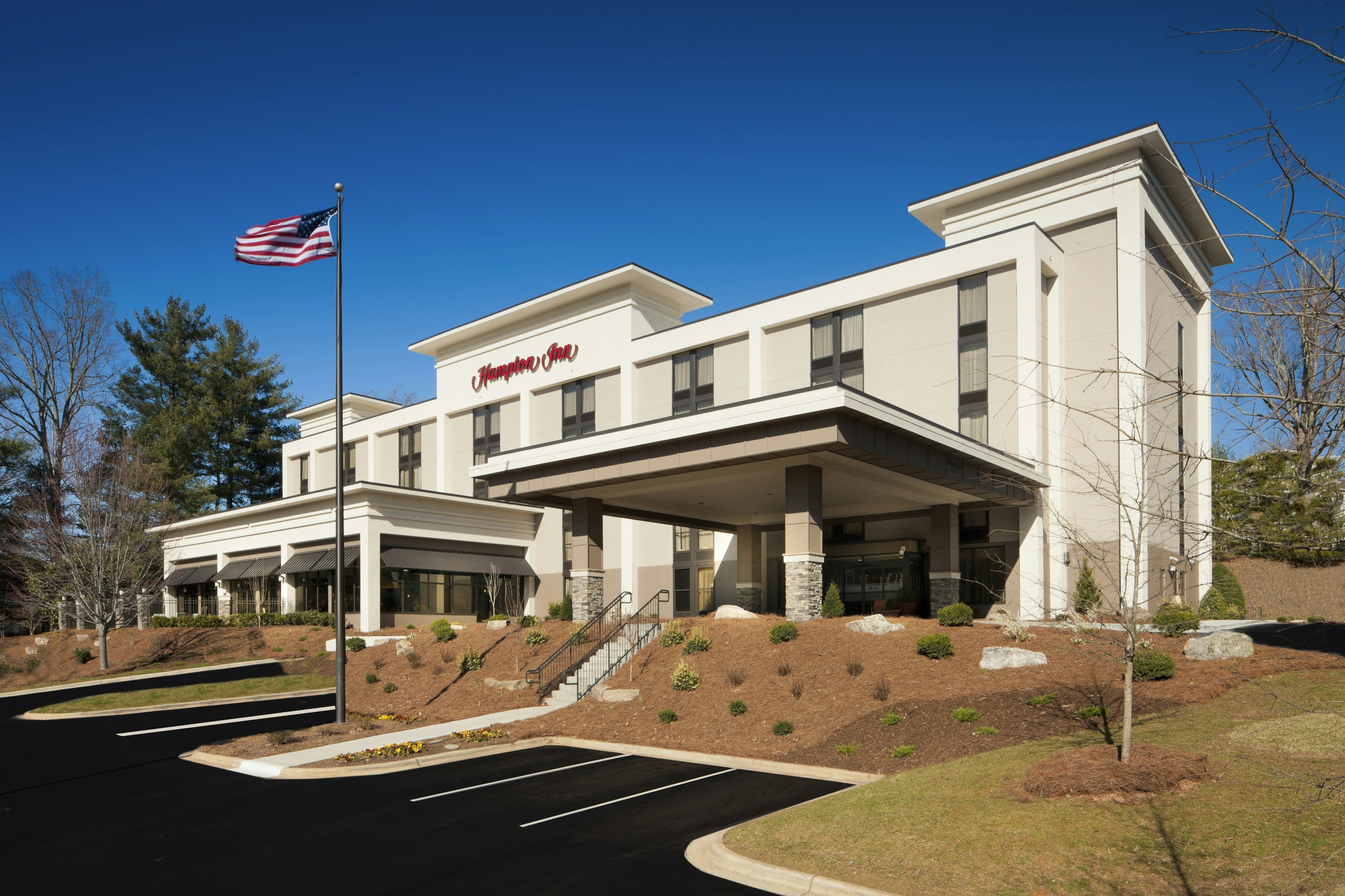 HAMPTON INN ASHEVILLE TUNNEL ROAD in ASHEVILLE - NC