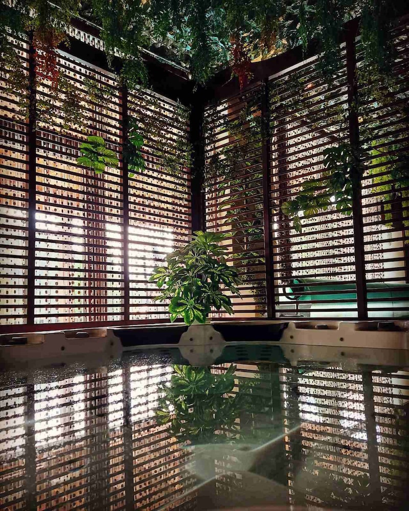 Aurora Resort Spa 37/76