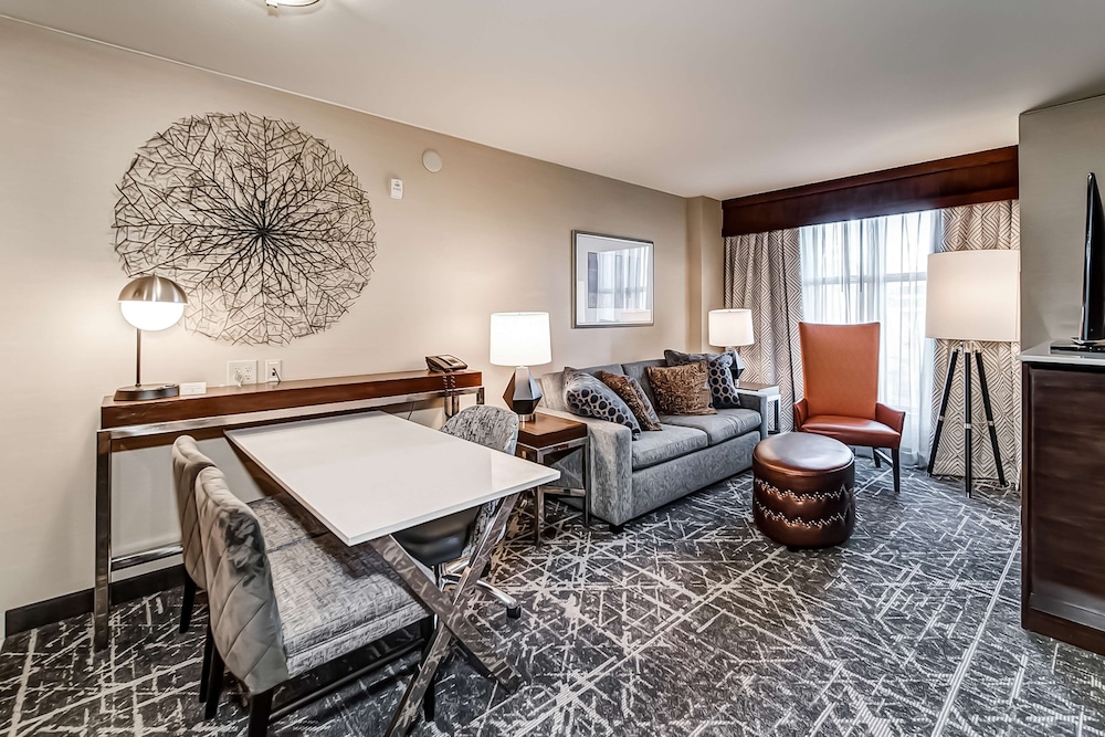 Embassy Suites Atlanta Kennesaw Town Center 37/61