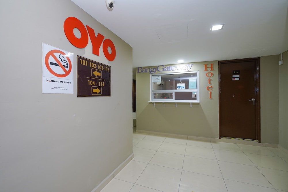 New Bangi Gateway Hotel 9/43