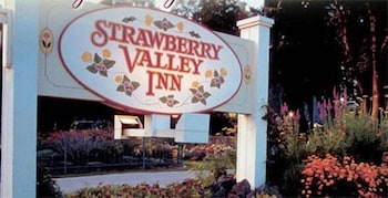 Strawberry Valley Inn 10/38