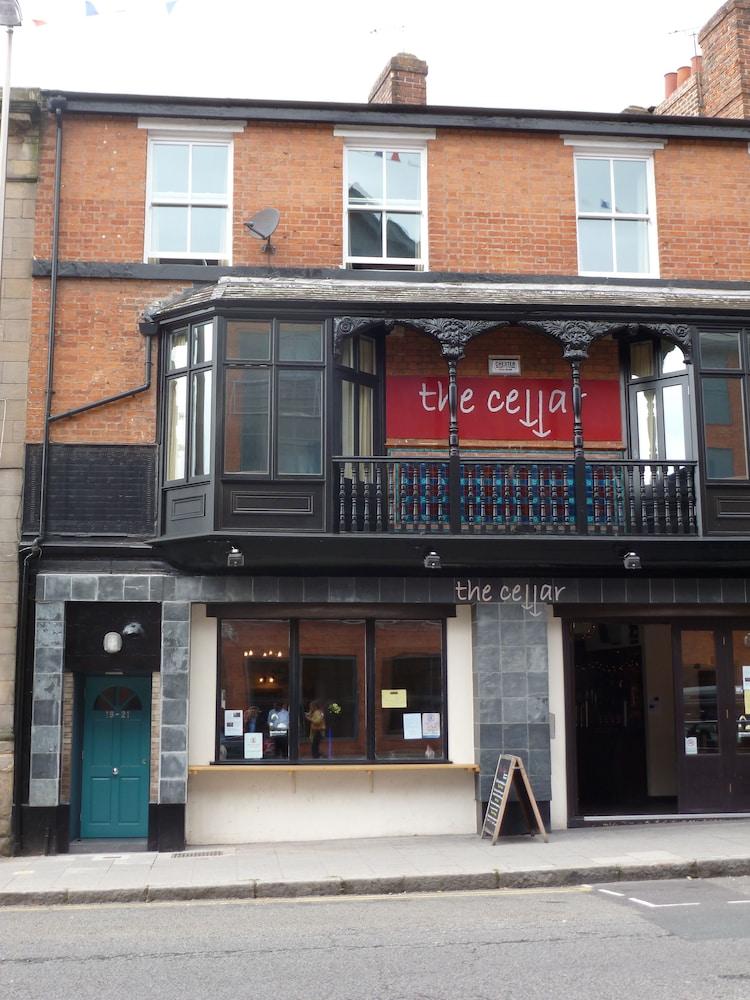 Base Serviced Apartments - City Road 5/35