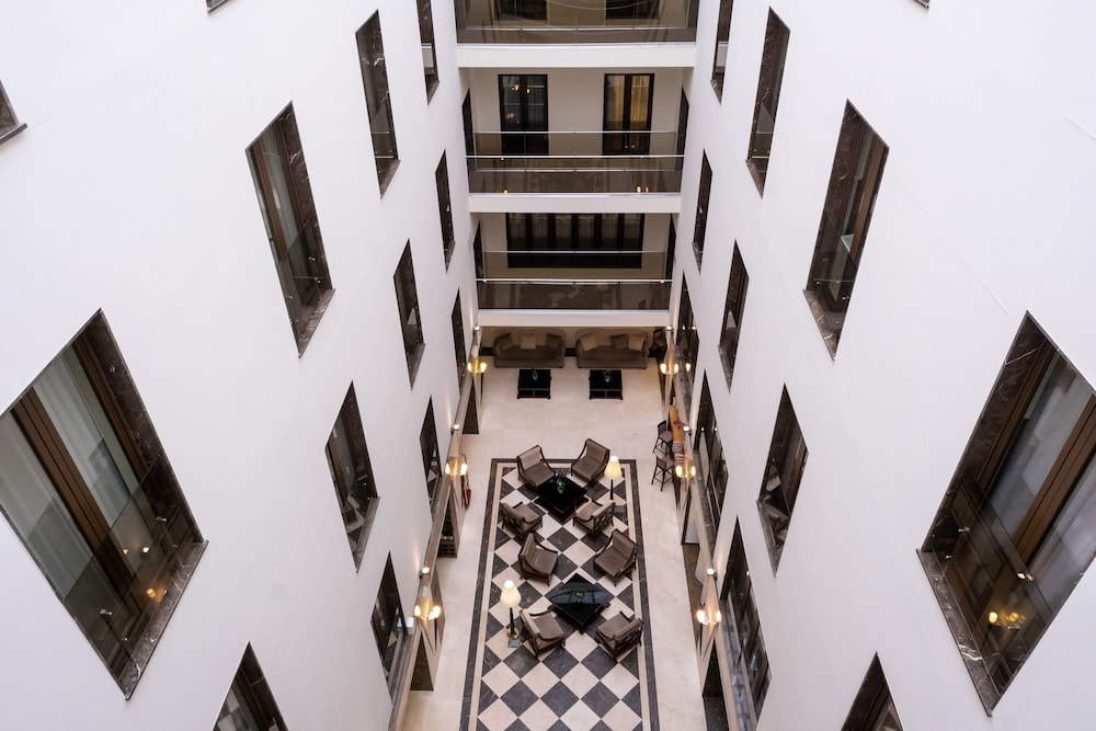Europa Royale Bucharest Hotel 9/77