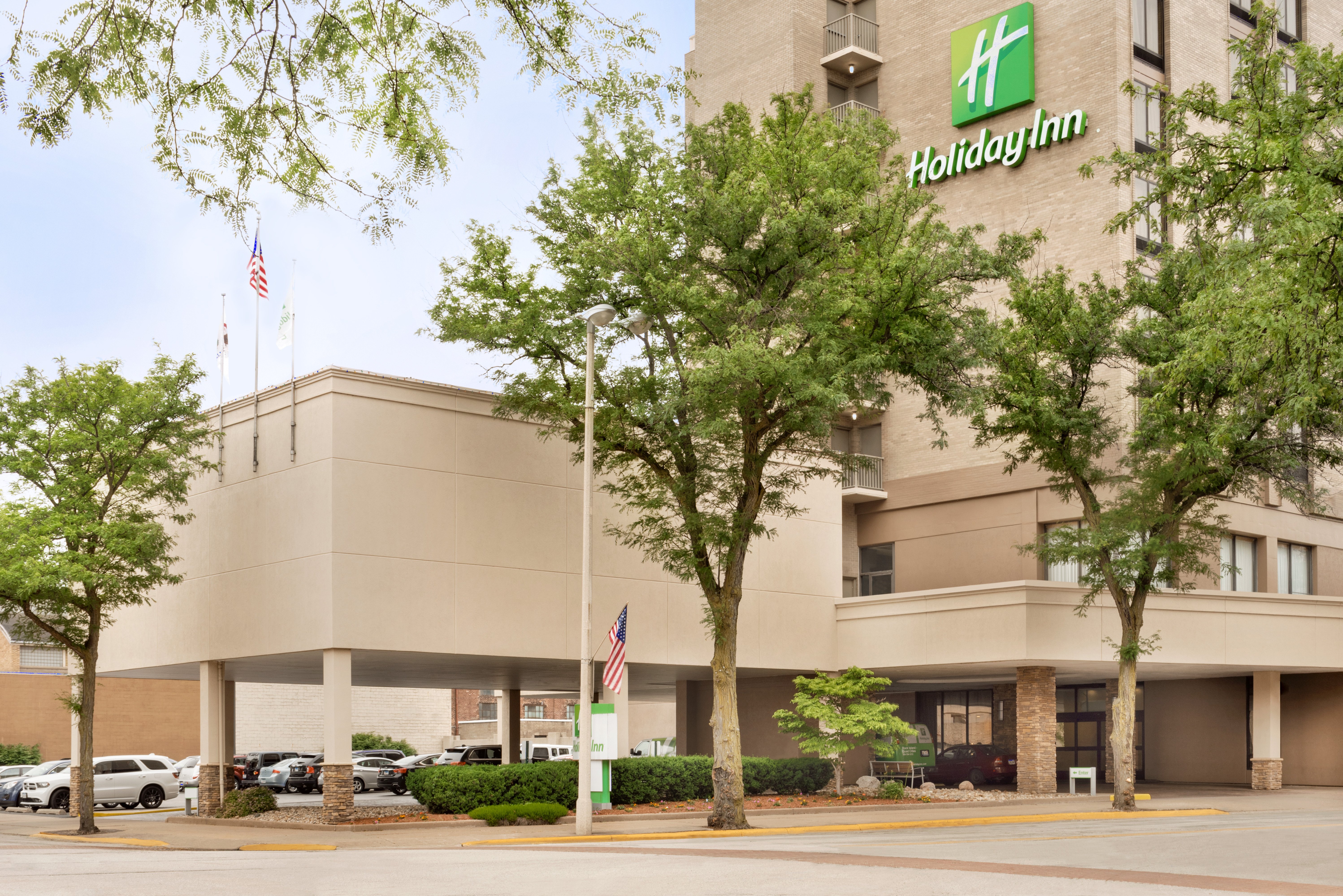 Holiday Inn Rock Island - Quad Cities 77/80