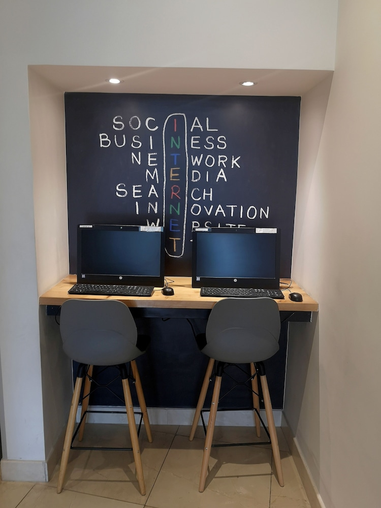 Ibis Quito 58/61