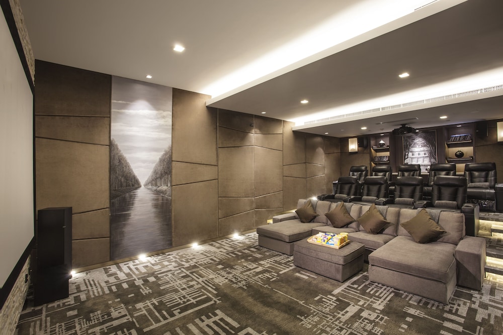 Somerset Grand Central Dalian 8/39