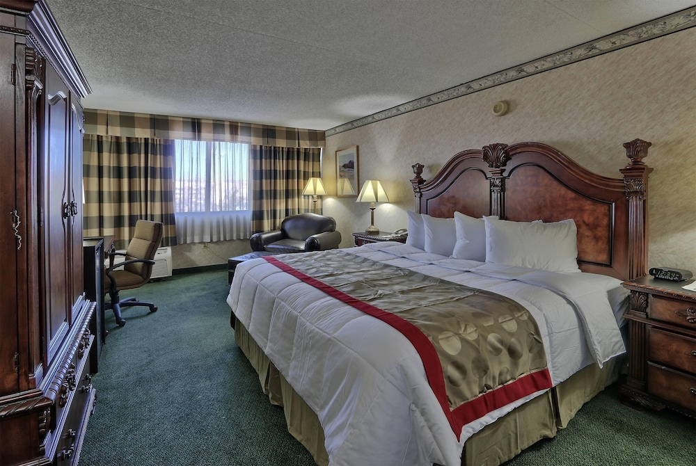 غرفة بسرير كينج لذوي الإعاقة، Hotel Mesa Albuquerque Midtown 2/10