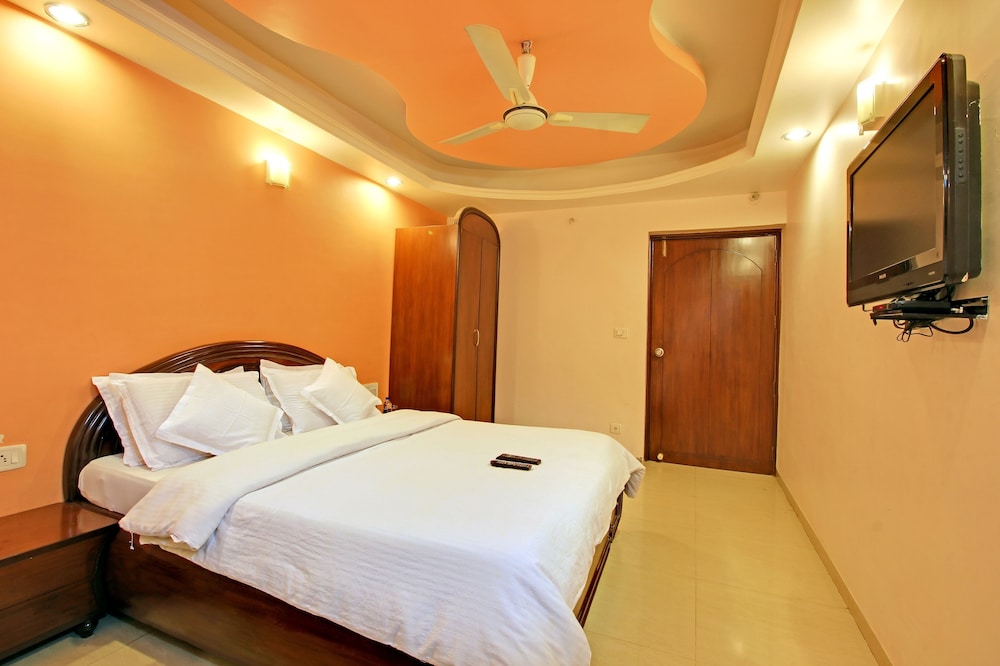 ASHOKA HOTEL 28/55