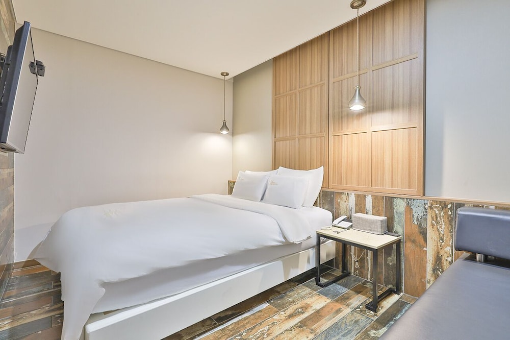 Gracias Hotel Gimhae 21/50