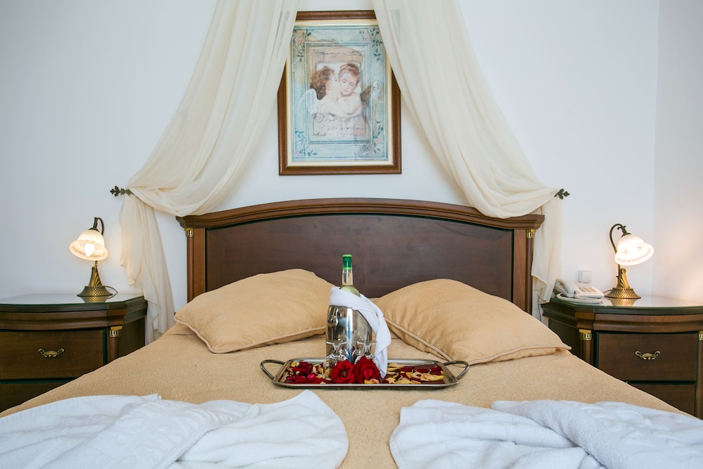 Asteras Paradise Hotel 27/78