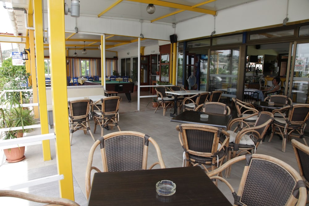 Kastelli Hotel 27/33
