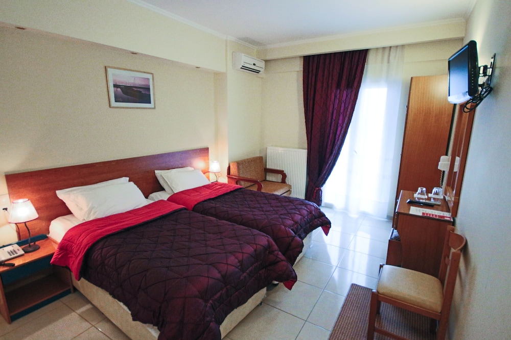 ALEXIOU HOTEL 5/42