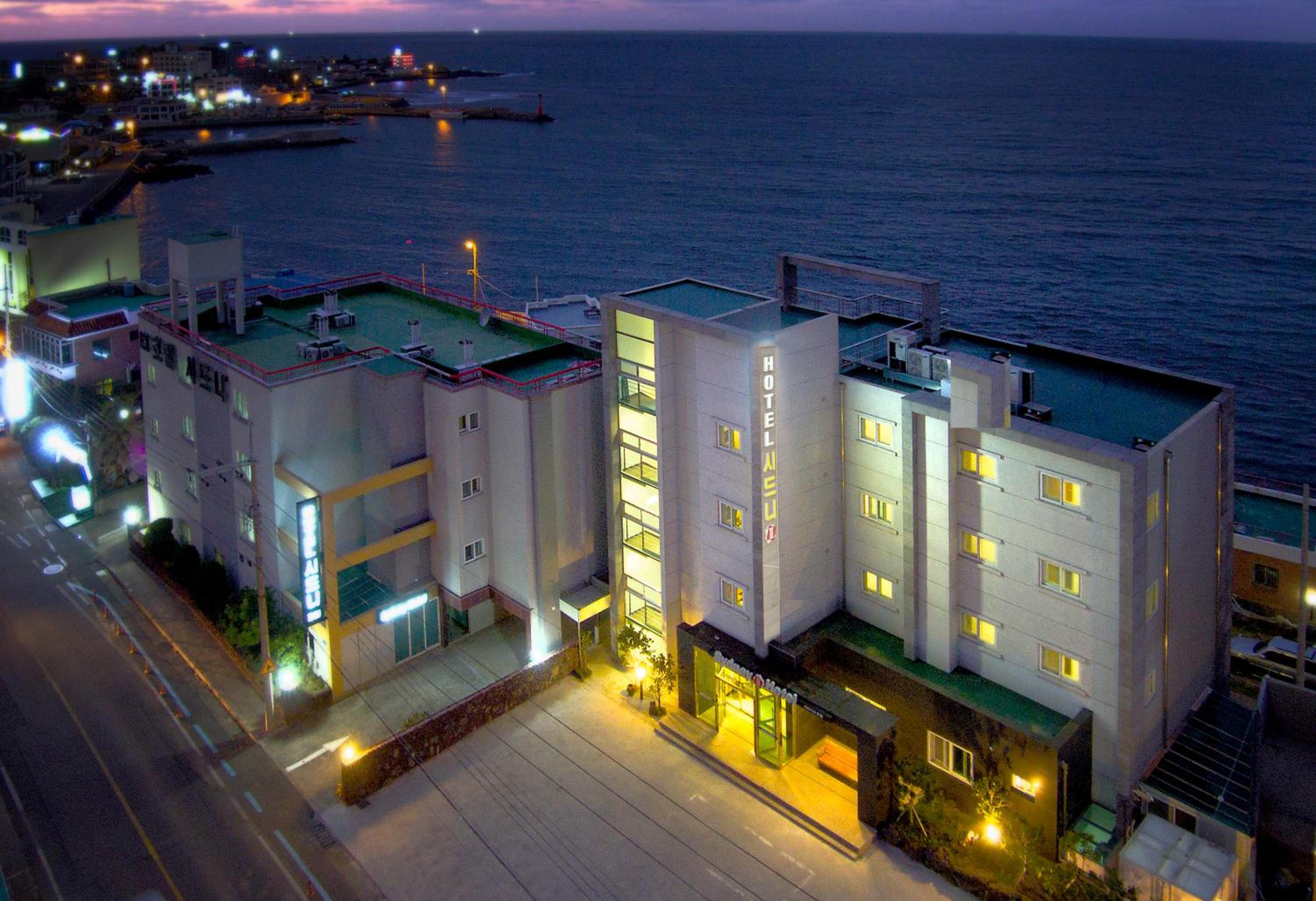 Fantastic Ocean View Sydney Hotel 3/51