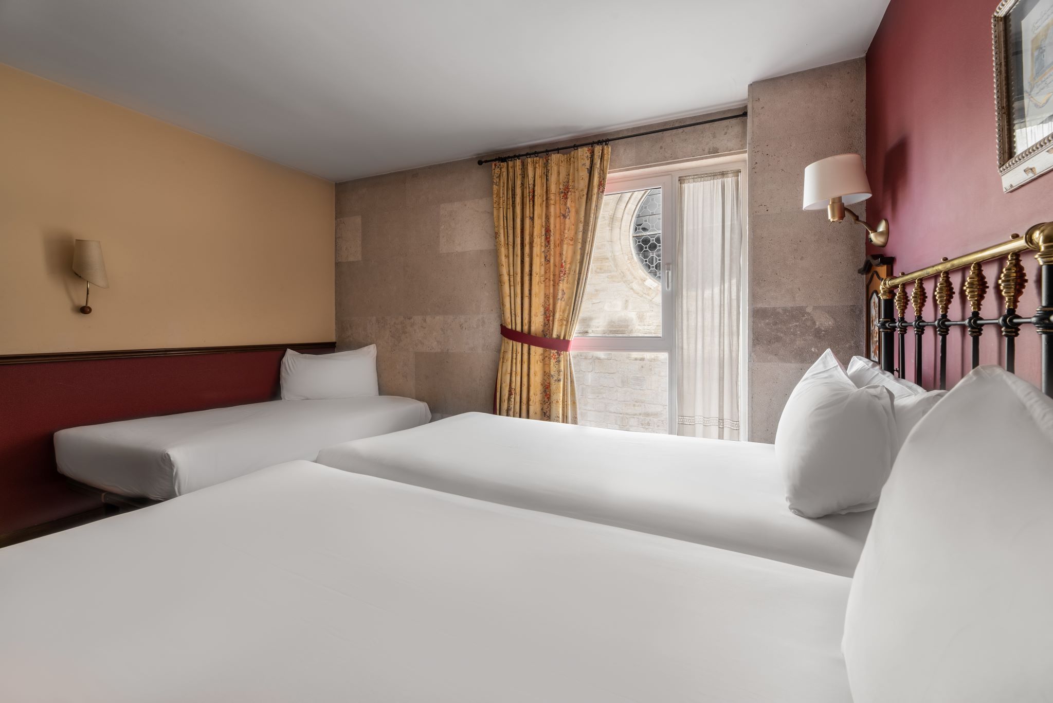 Room, Triple, Single, Cathedral View