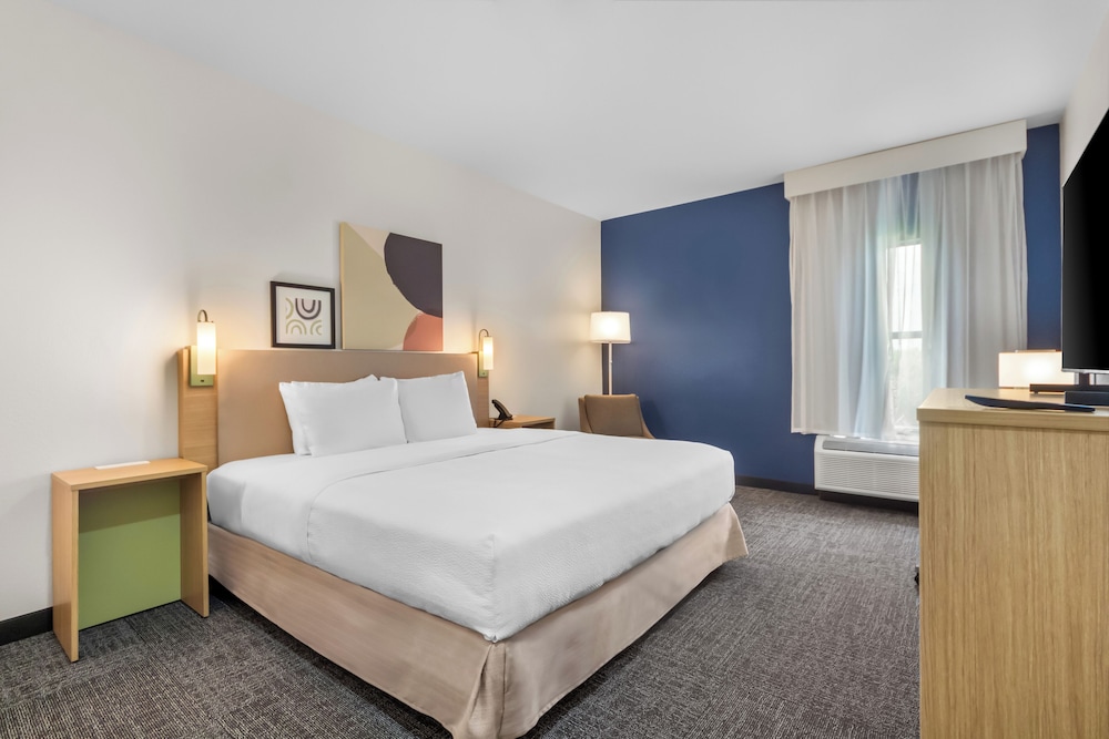 Room, King Bed, Accessible