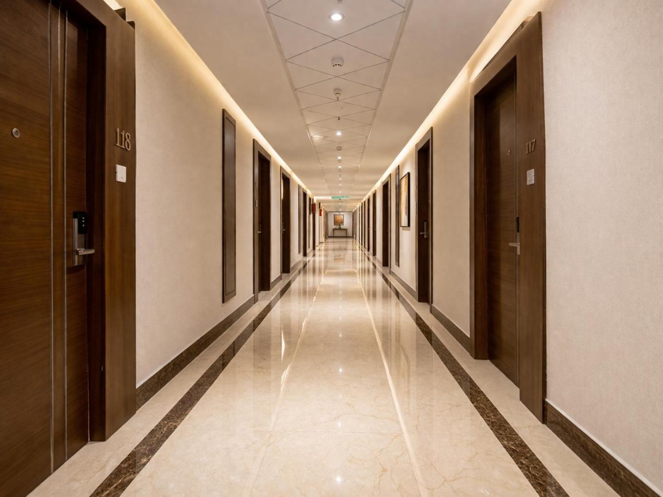 Hotel Indraprasttha 16/23