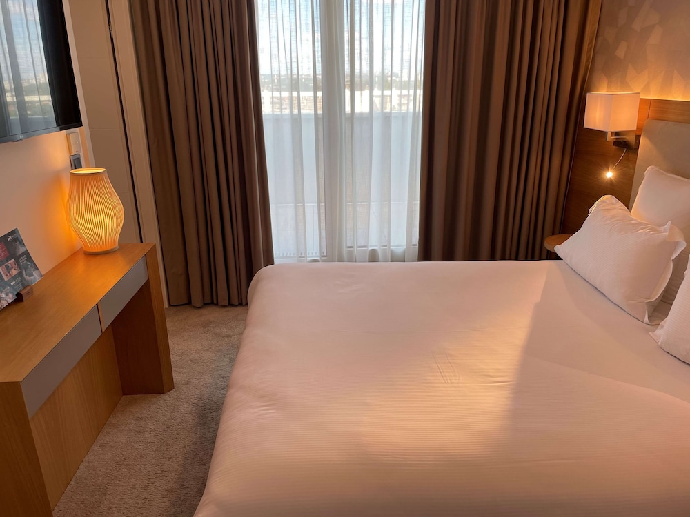 Brit Hotel Paris Orly 11/43