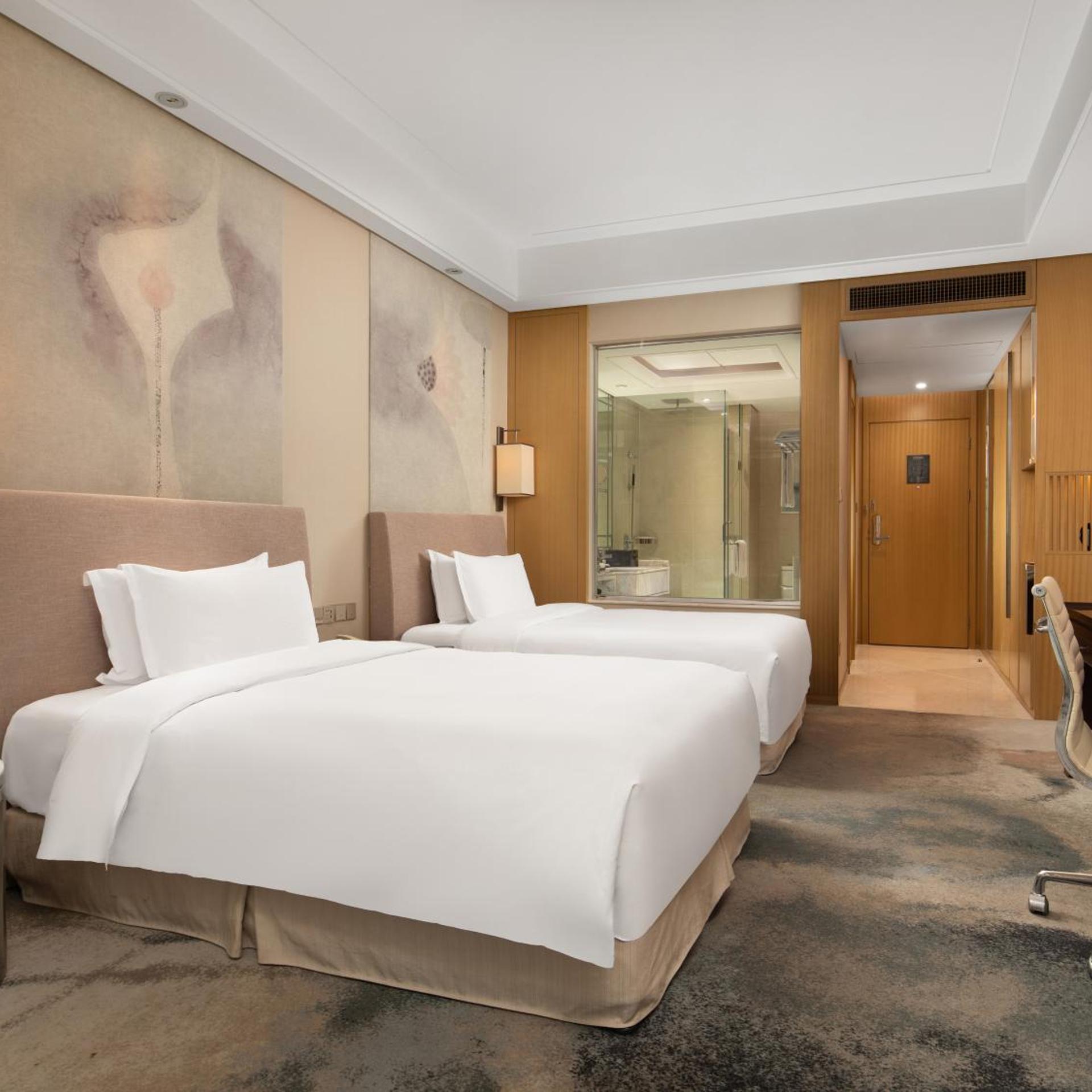 Standard, Twin Beds