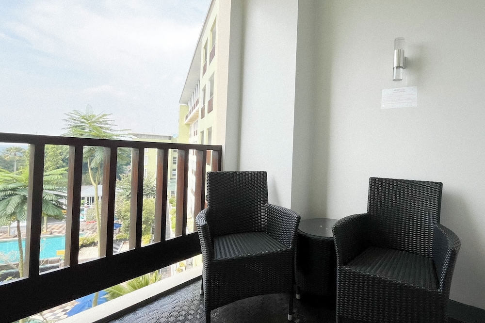 Aston Bogor Hotel & Resort 48/90