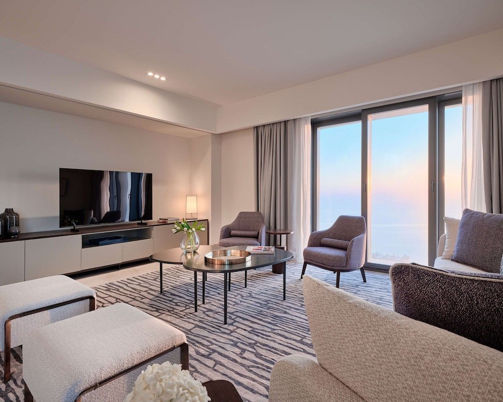 Grand Hyatt Kuwait Residences 35/44
