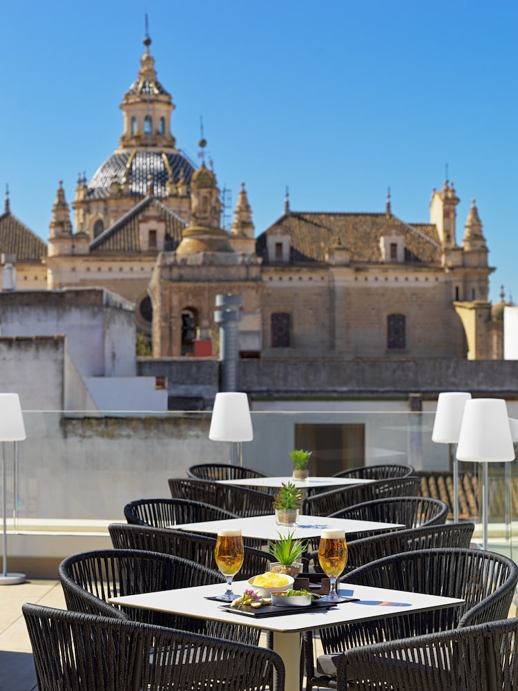 H10 Casa De La Plata in SEVILLE