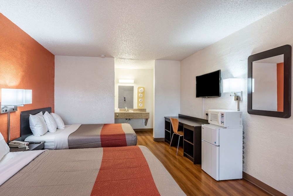 Motel6 Eloy, AZ - Casa Grande 38/60