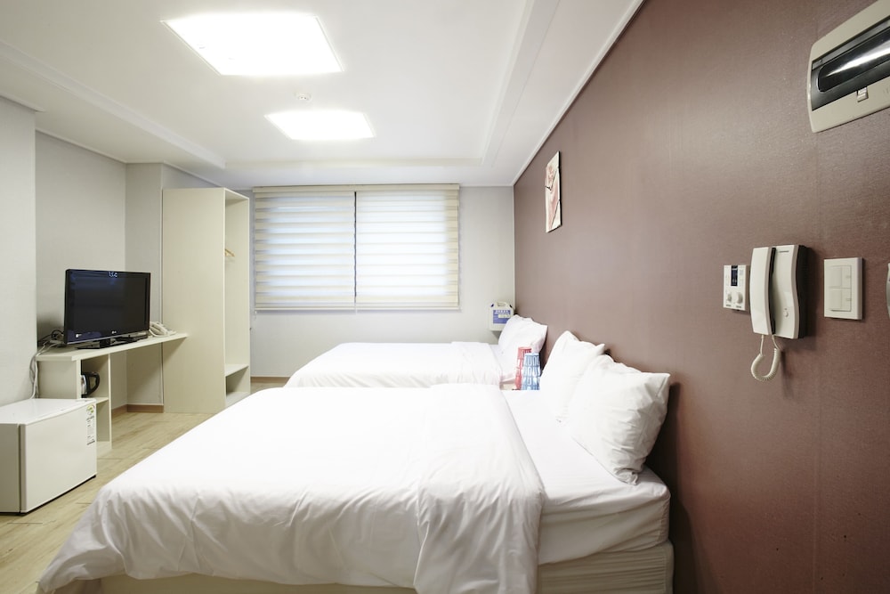 Yeongdeungpo Vip Hotel 26/51