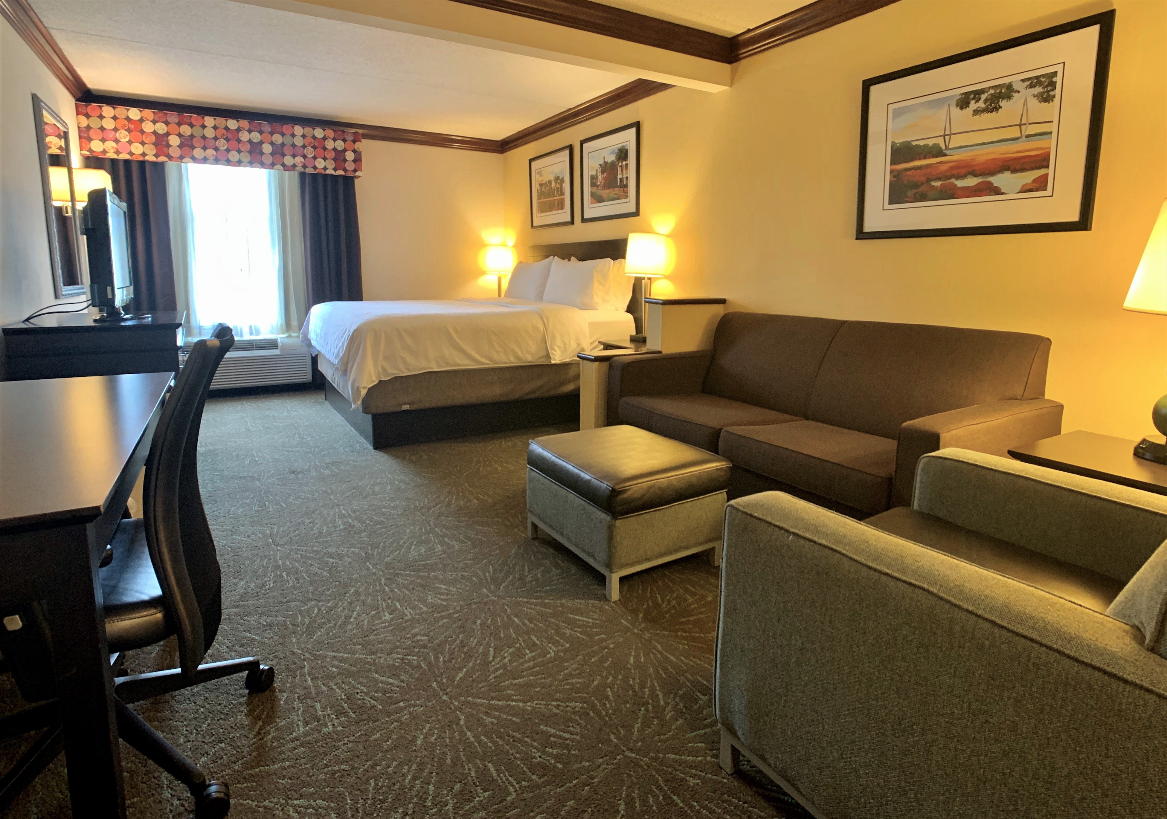 Holiday Inn Express Charleston Ashley Phosphate 13/30