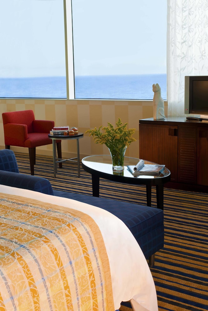 Renaissance Aktau Hotel 17/64