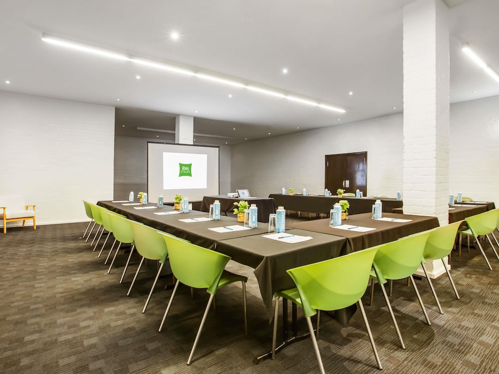 IBIS STYLES KARRATHA 51/65