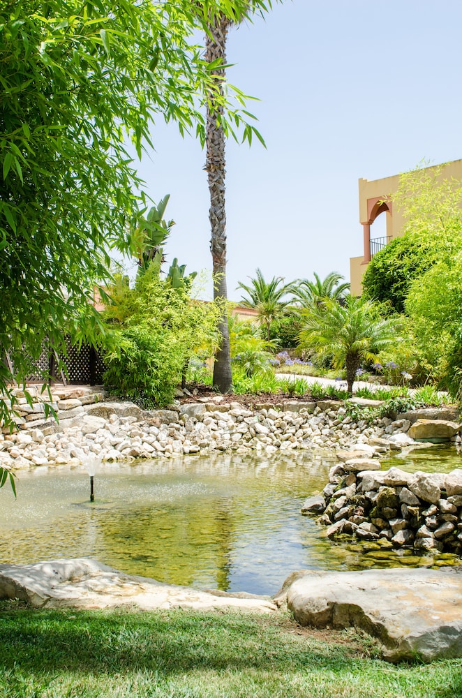 Jardim Da Meia Praia 55/72