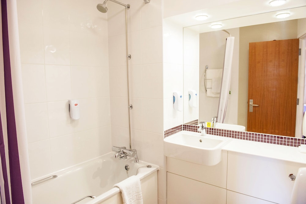 Premier Inn Aylesbury 37/39