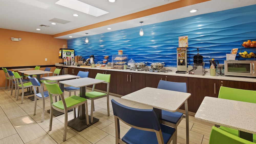 Best Western Starke 20/28