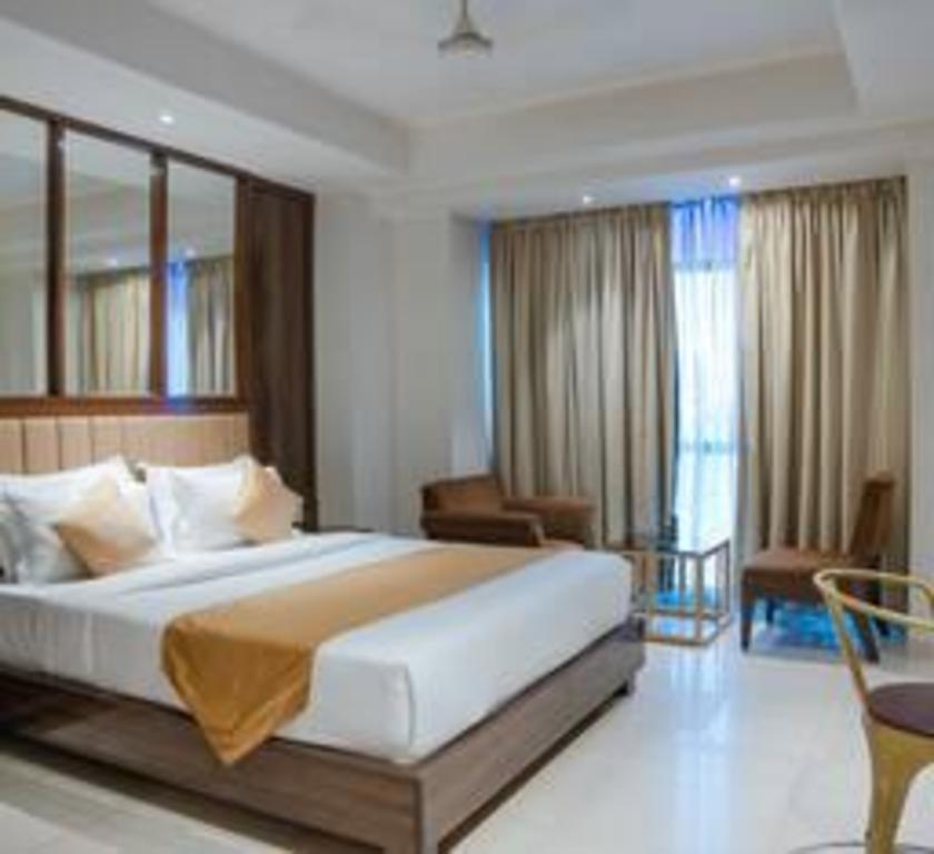 The Shiv Grand 2/15