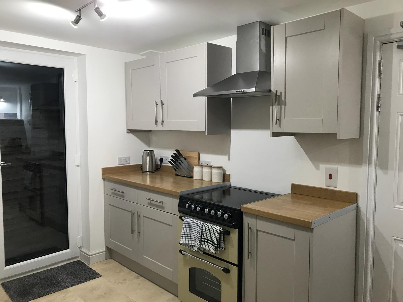 Botley Town House 2/15
