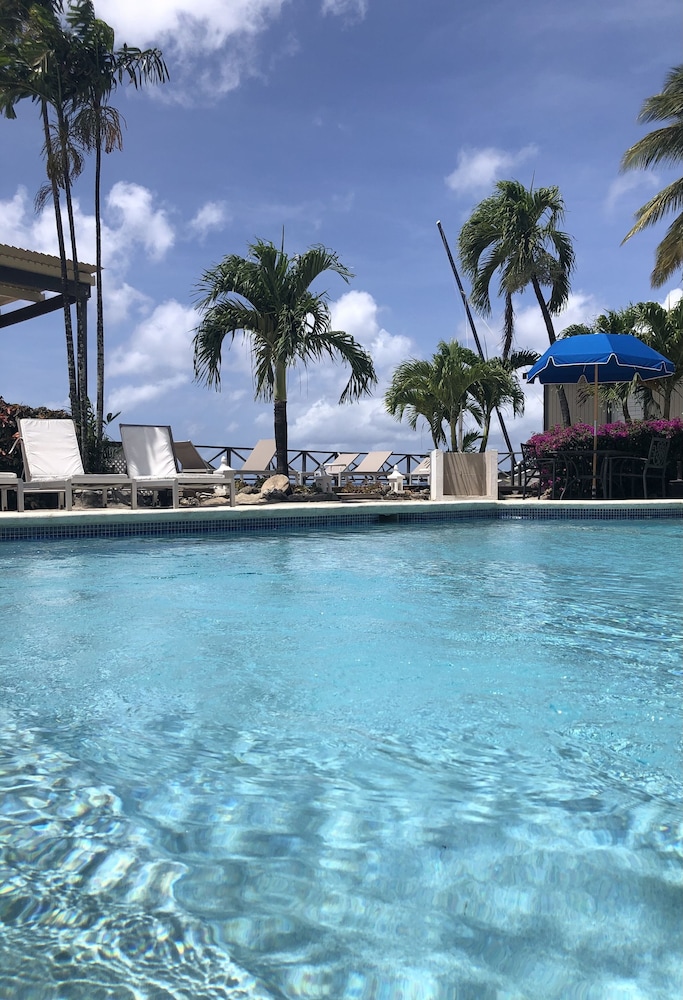 Sunswept Beach Hotel 35/44