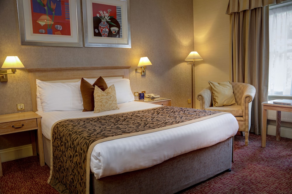 EXECUTIVE, DOUBLE BED