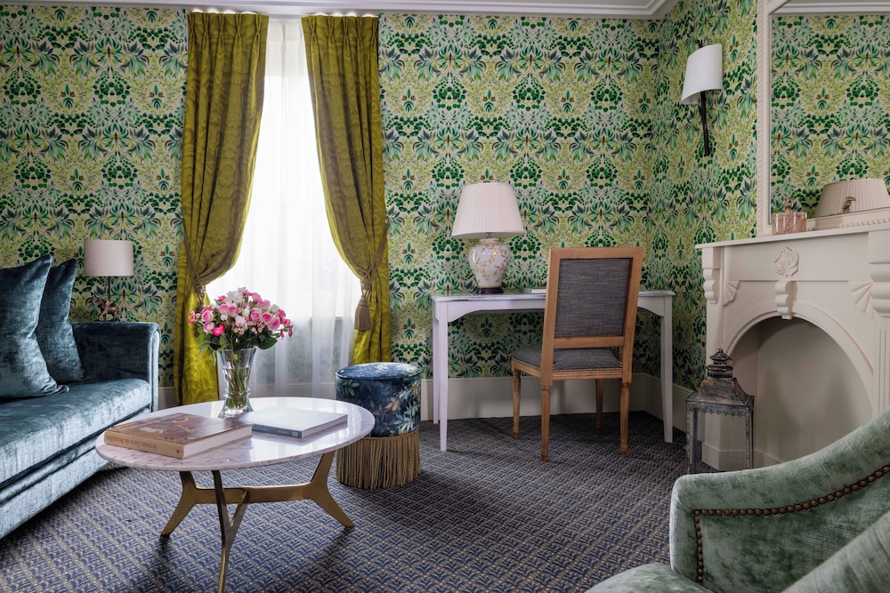 UNE AUTRE CHAMBRE 31/50