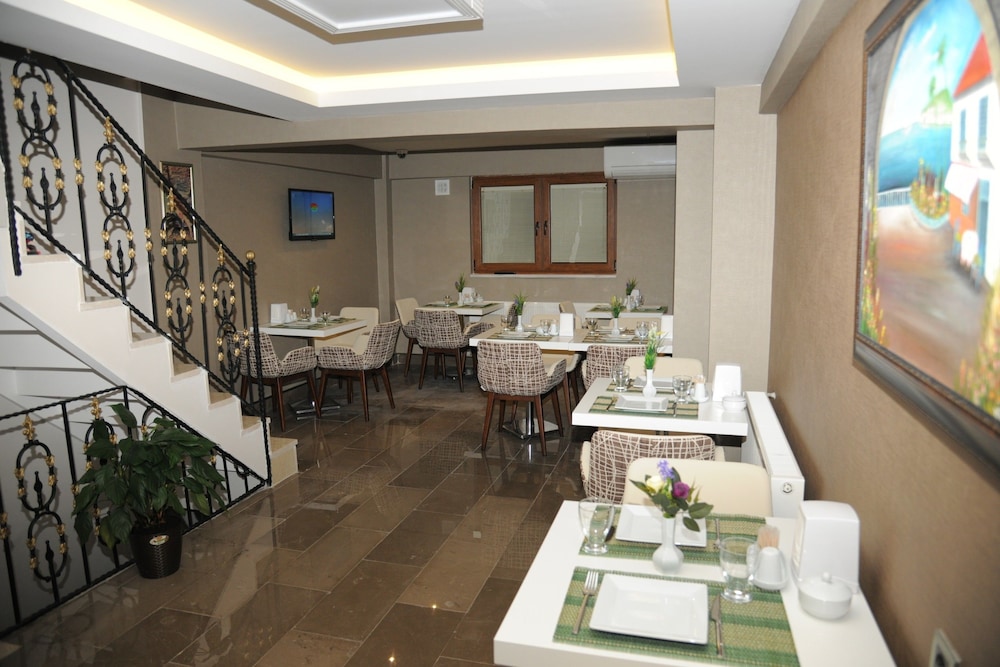 Rooms Inn Taxim 58/70