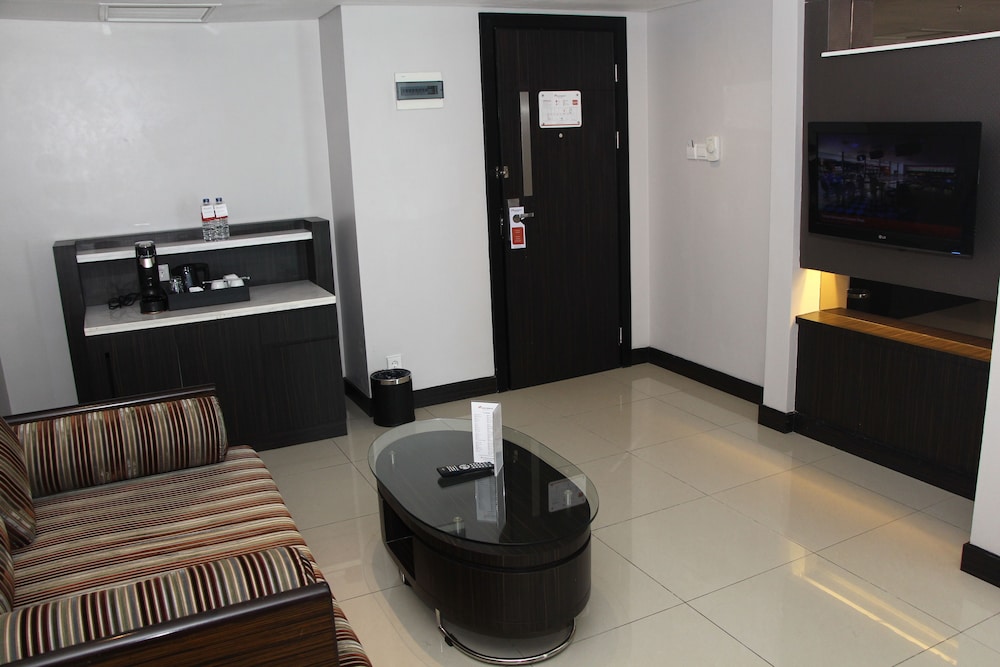 SWISS-BELHOTEL BALIKPAPAN 34/58