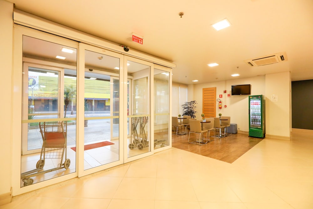 Ibis Montes Claros Shopping 36/50
