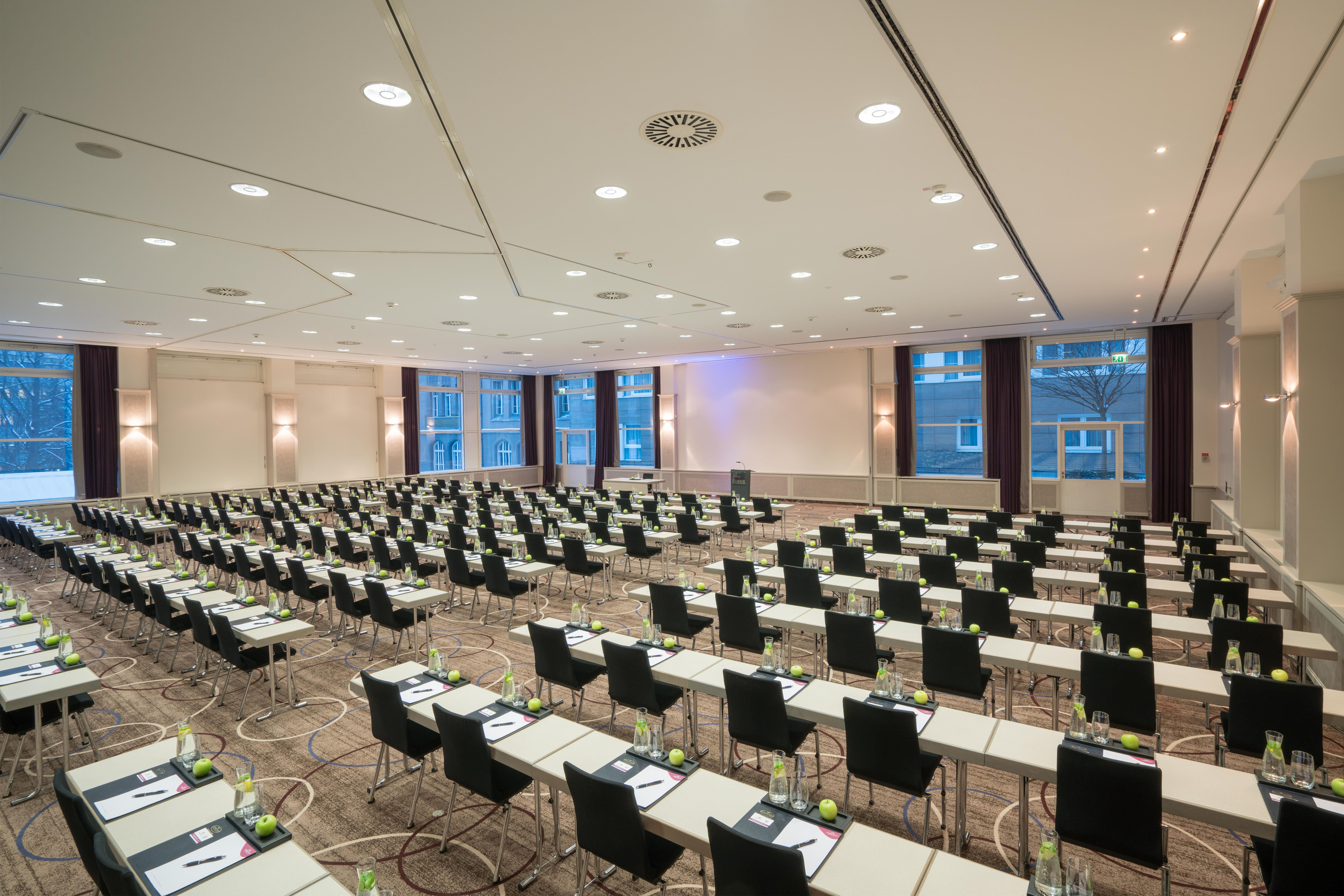 Crowne Plaza Berlin City Centre Ku damm 76/81