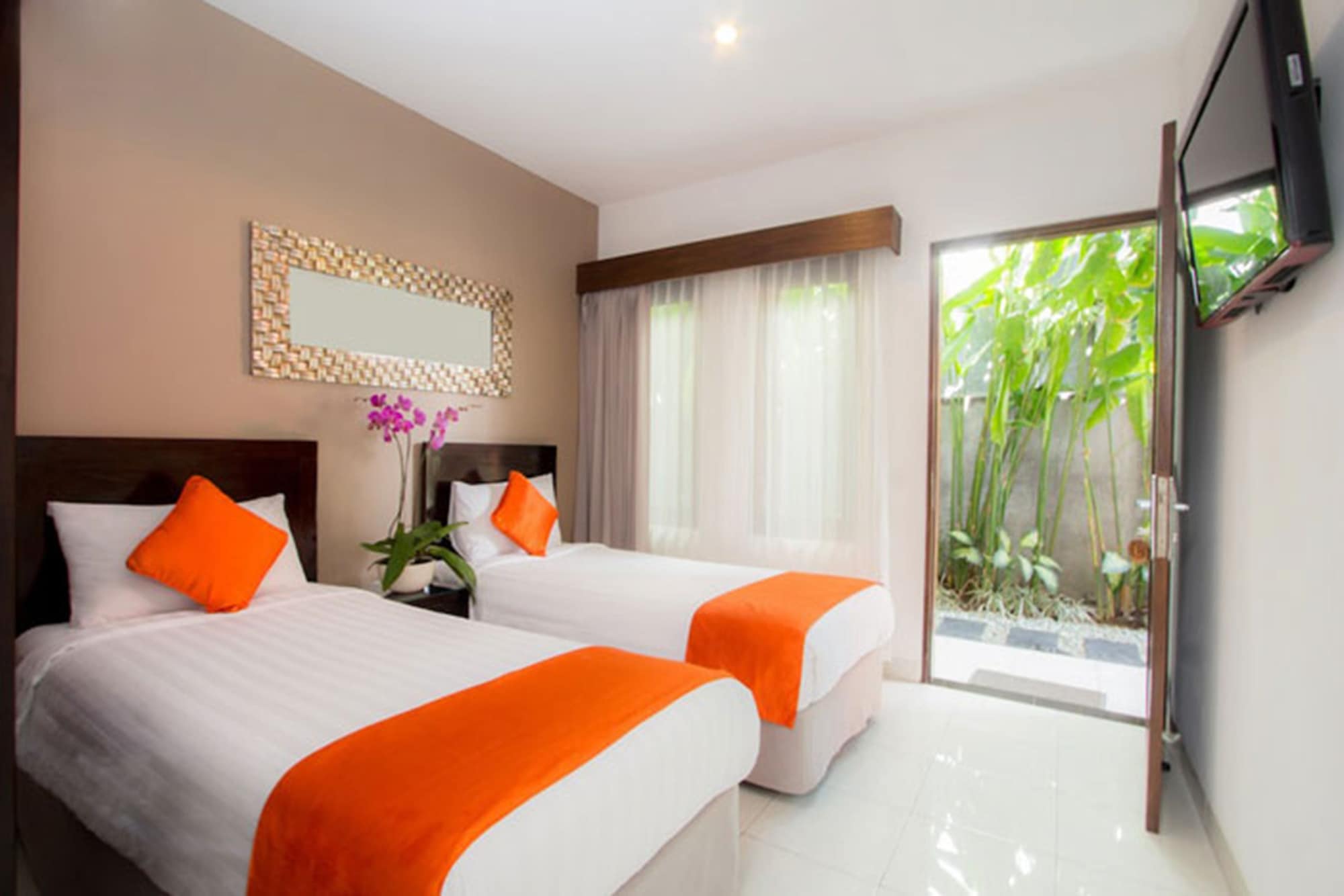 Superior, King Bed