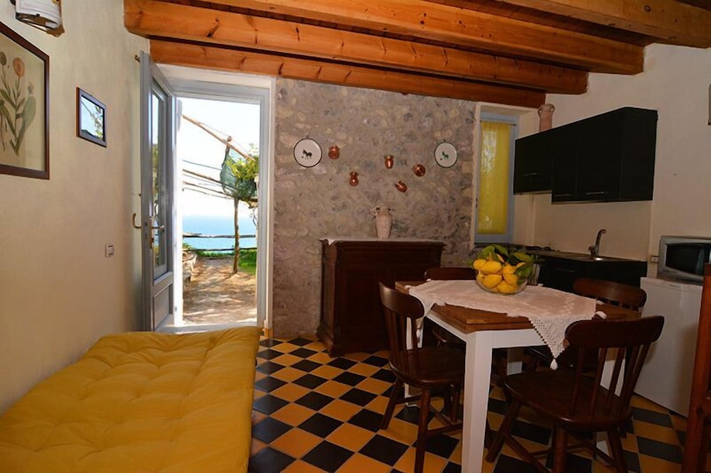 Bella Baia Relais 26/50
