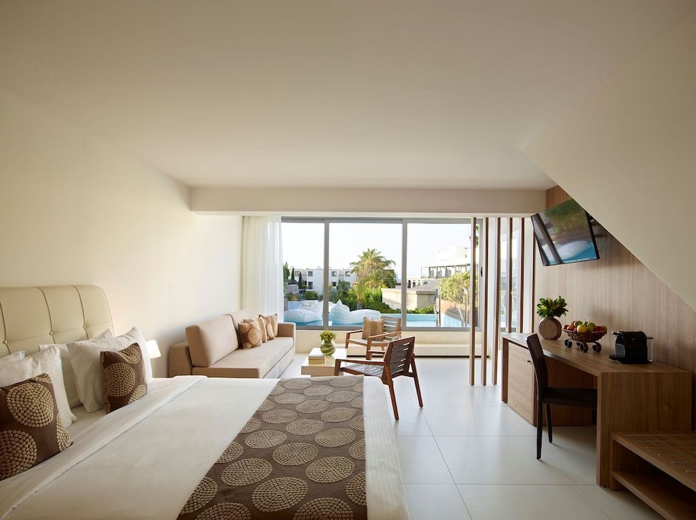 The Ixian Grand and All Suites Adults Only Hotel 26/67