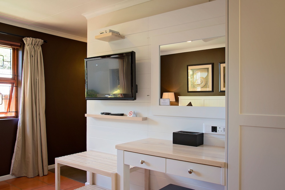 Bayside Guest House 17/50