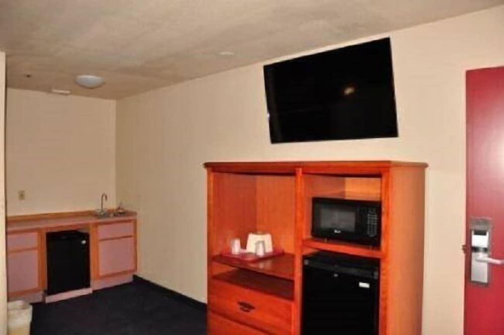 Luxury Inn 27/44