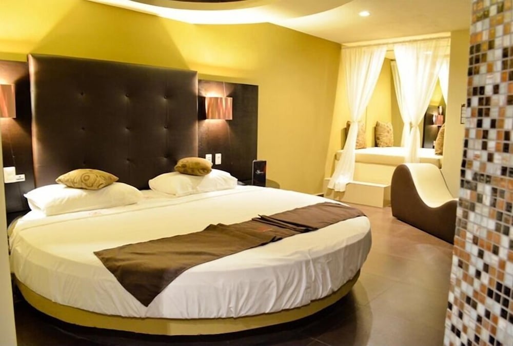 Sensaciones Motel Boutique - Adults Only 10/50