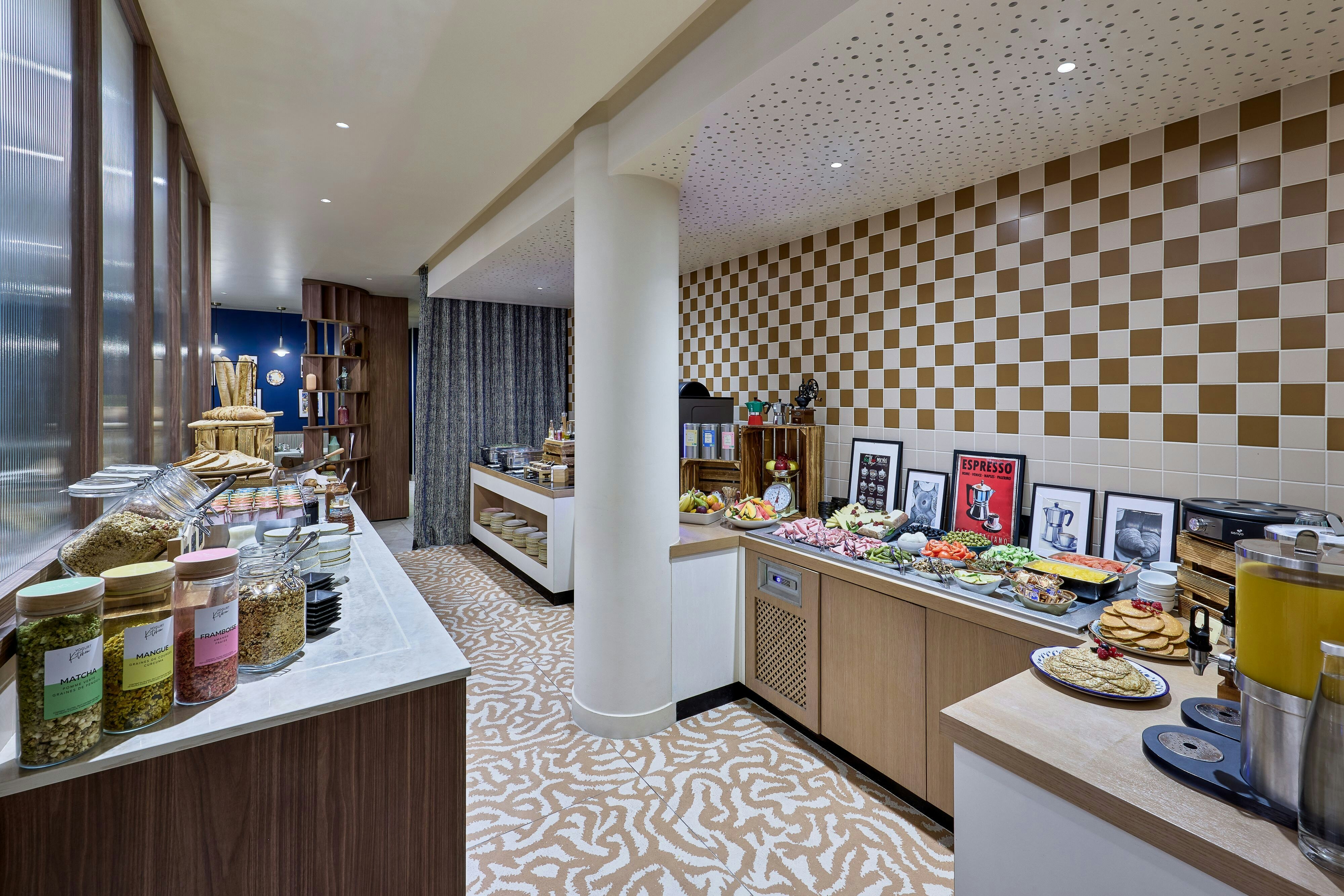 Four Points by Sheraton Paris Charles de Gaulle Airport 2/9