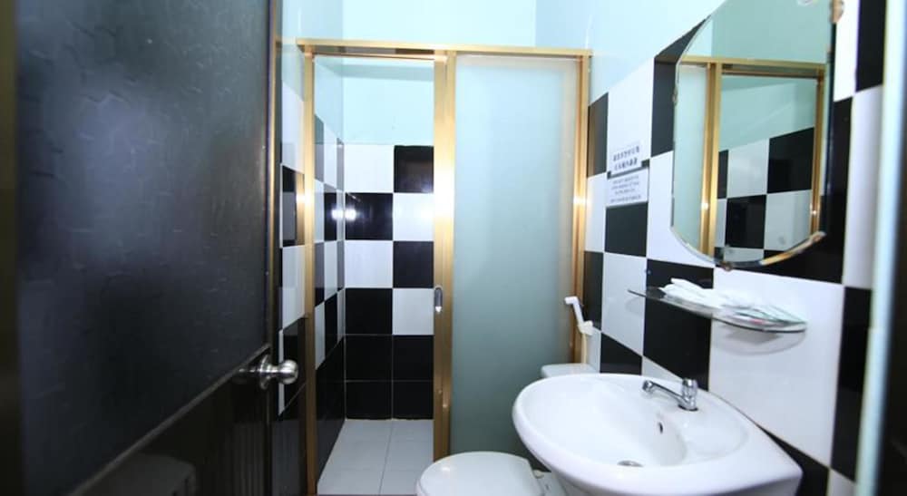 Sao Mai Hotel 39/41